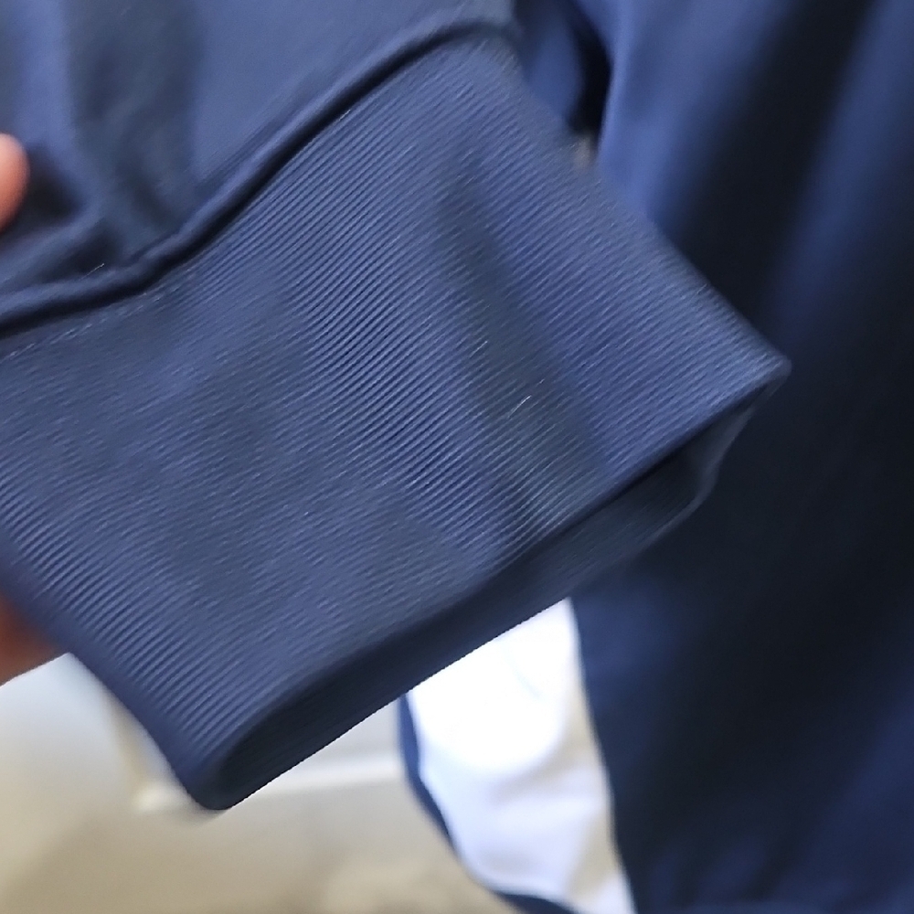Nike Golf Navy and White Performance Pullover - Picture 6 of 9